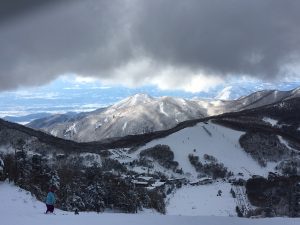 三連休のスキー場で思う